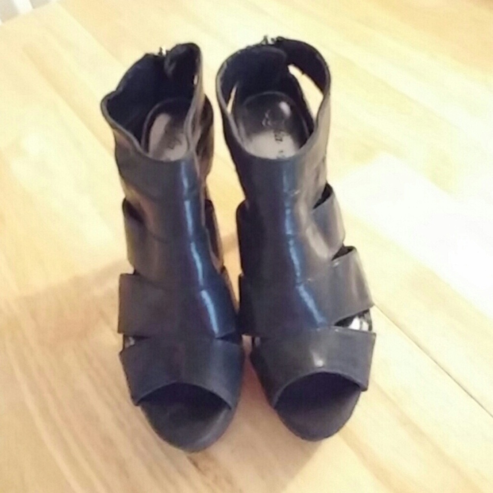 High heeled shoes